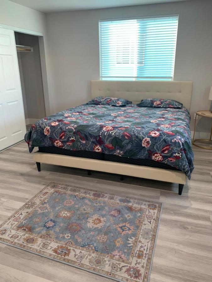 Private Room In New Appartment With Full Bath Los Angeles Exterior foto
