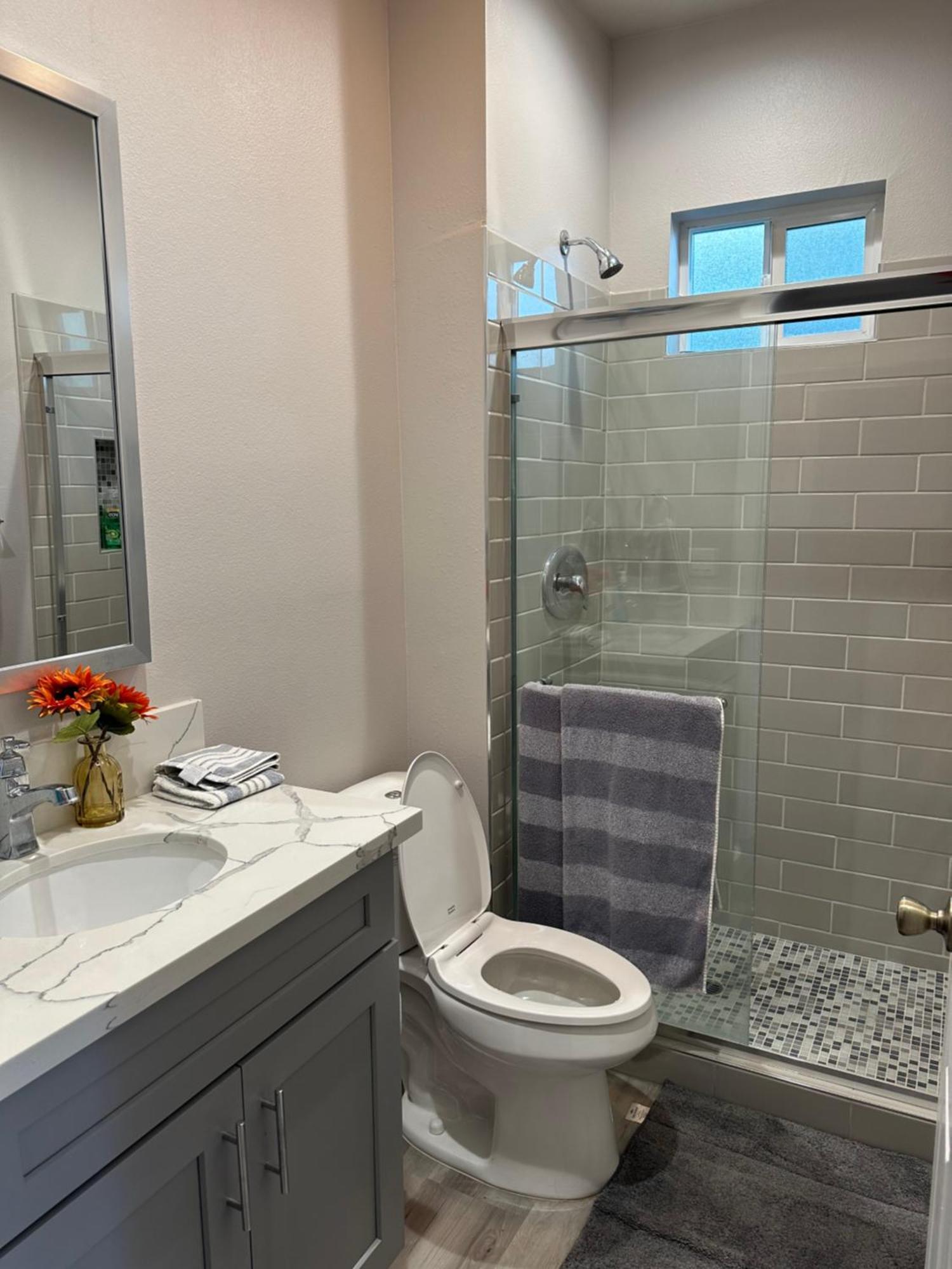 Private Room In New Appartment With Full Bath Los Angeles Exterior foto